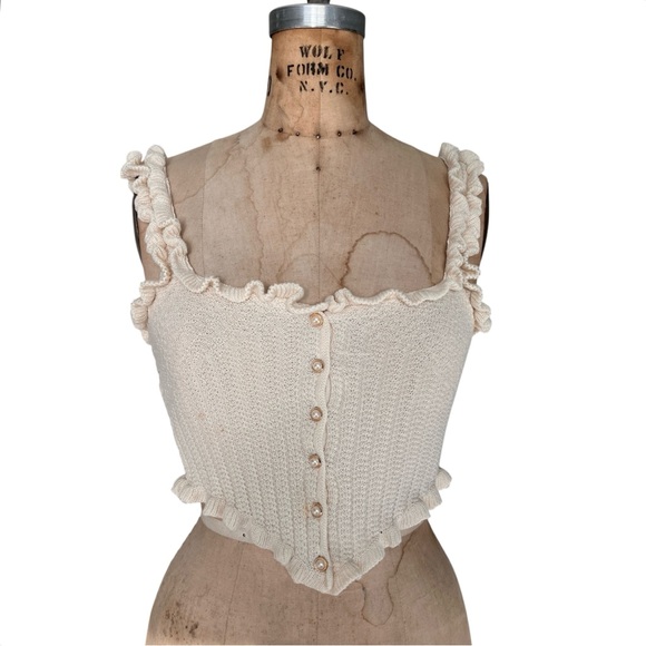 Cream Knit Crop Top with Pearl Button Detailing Size S - Picture 1 of 5